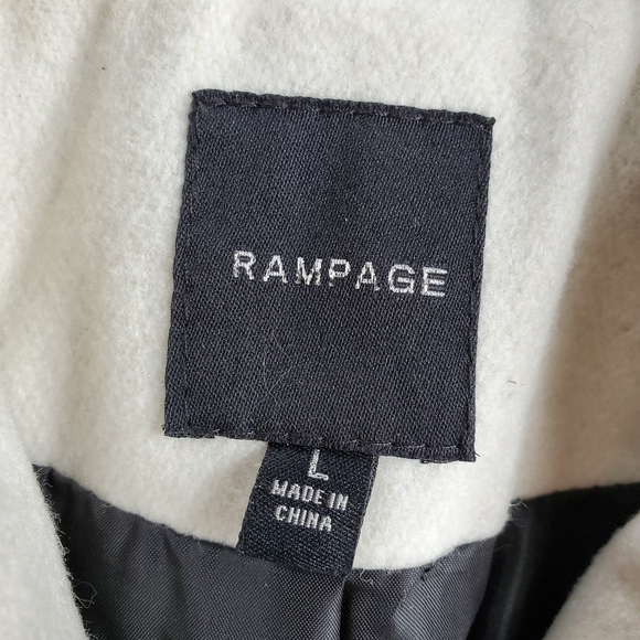 NWT- Rampage 100% Polyester Peacoat Womens Large - Picture 3 of 7